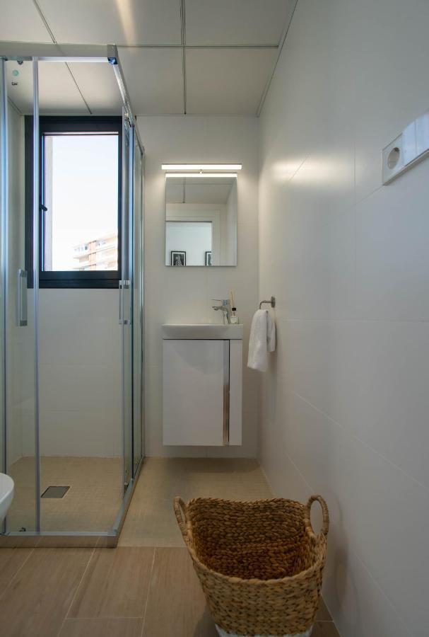 Modern Sea Front Reef Apartman Alicante Kültér fotó